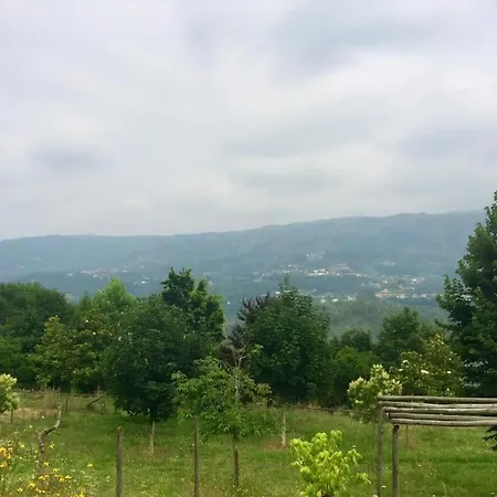 Mit Grill, Terrasse Und Garten 펜션